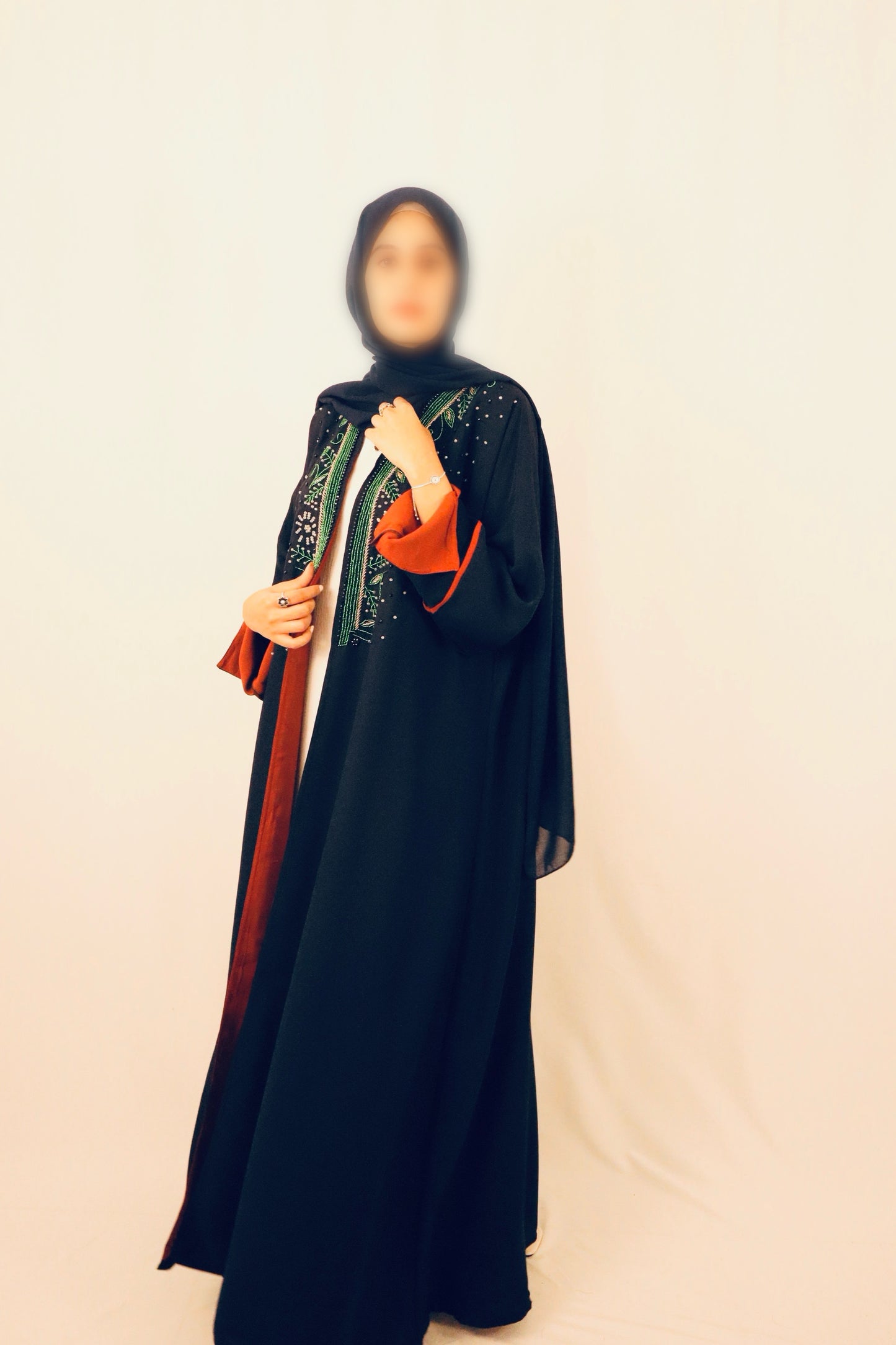 Midnight Crest Abaya