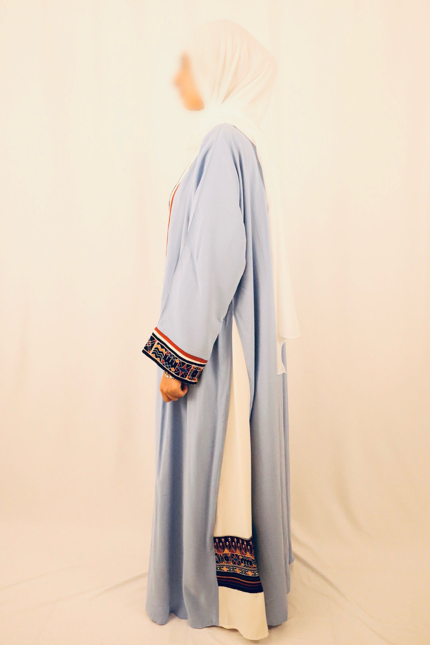 Ember Point Abaya