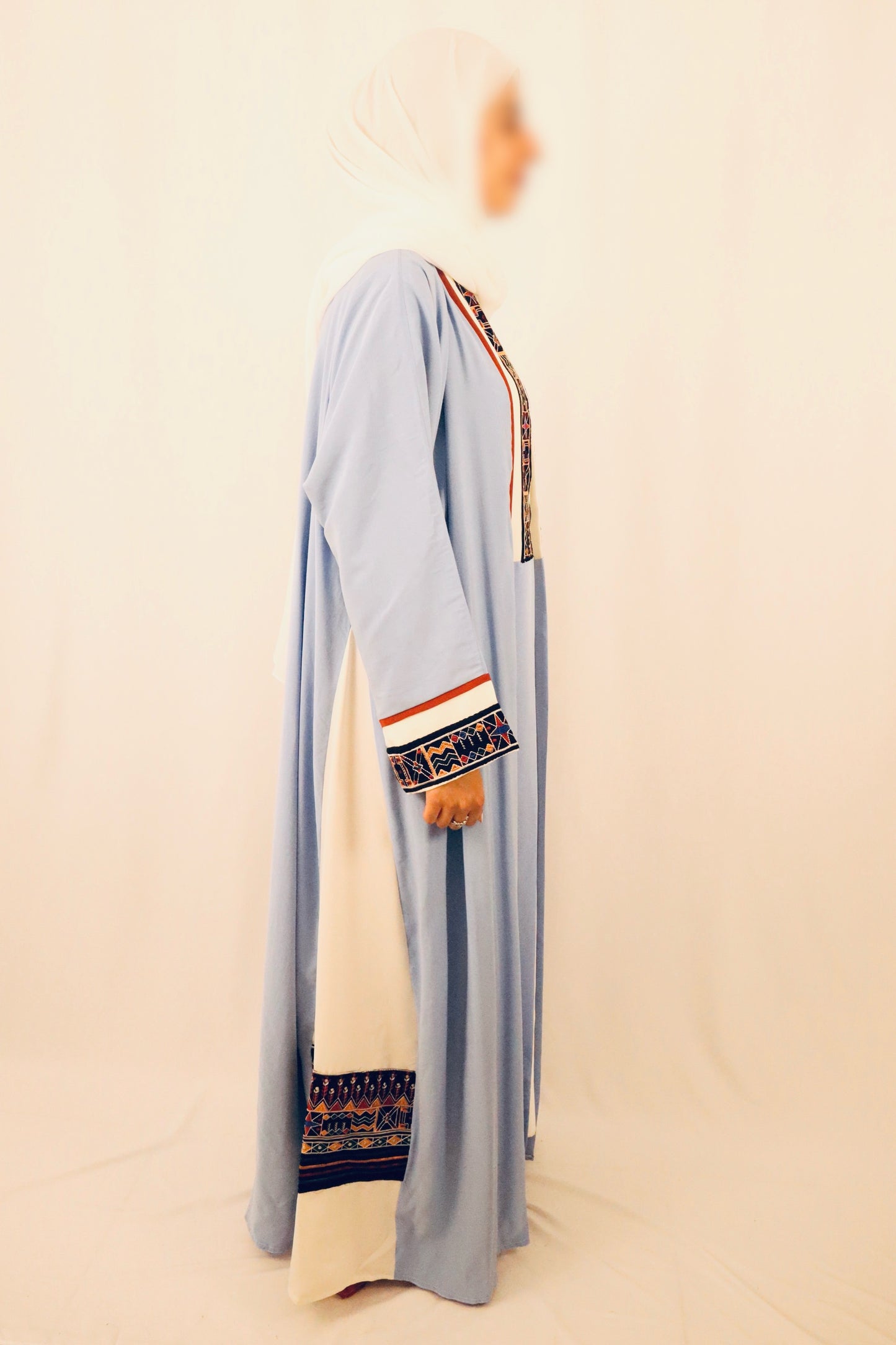 Ember Point Abaya